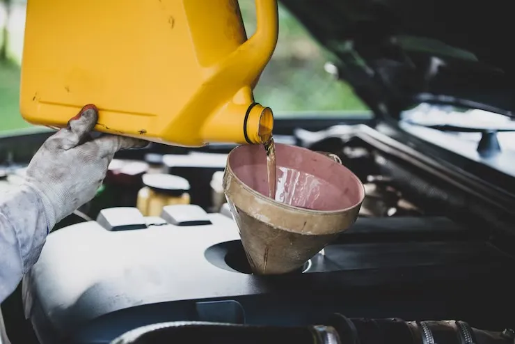 battery fluid top up